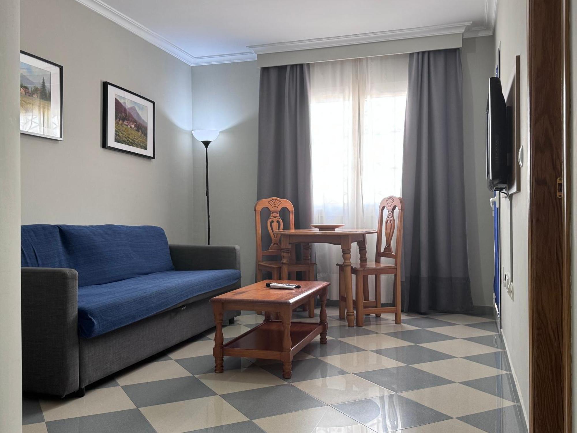 Apartamentos Nina De Oro Torremolinos Eksteriør billede