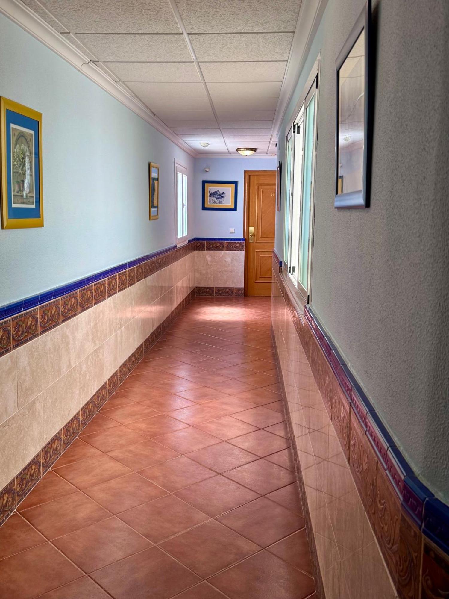 Apartamentos Nina De Oro Torremolinos Eksteriør billede