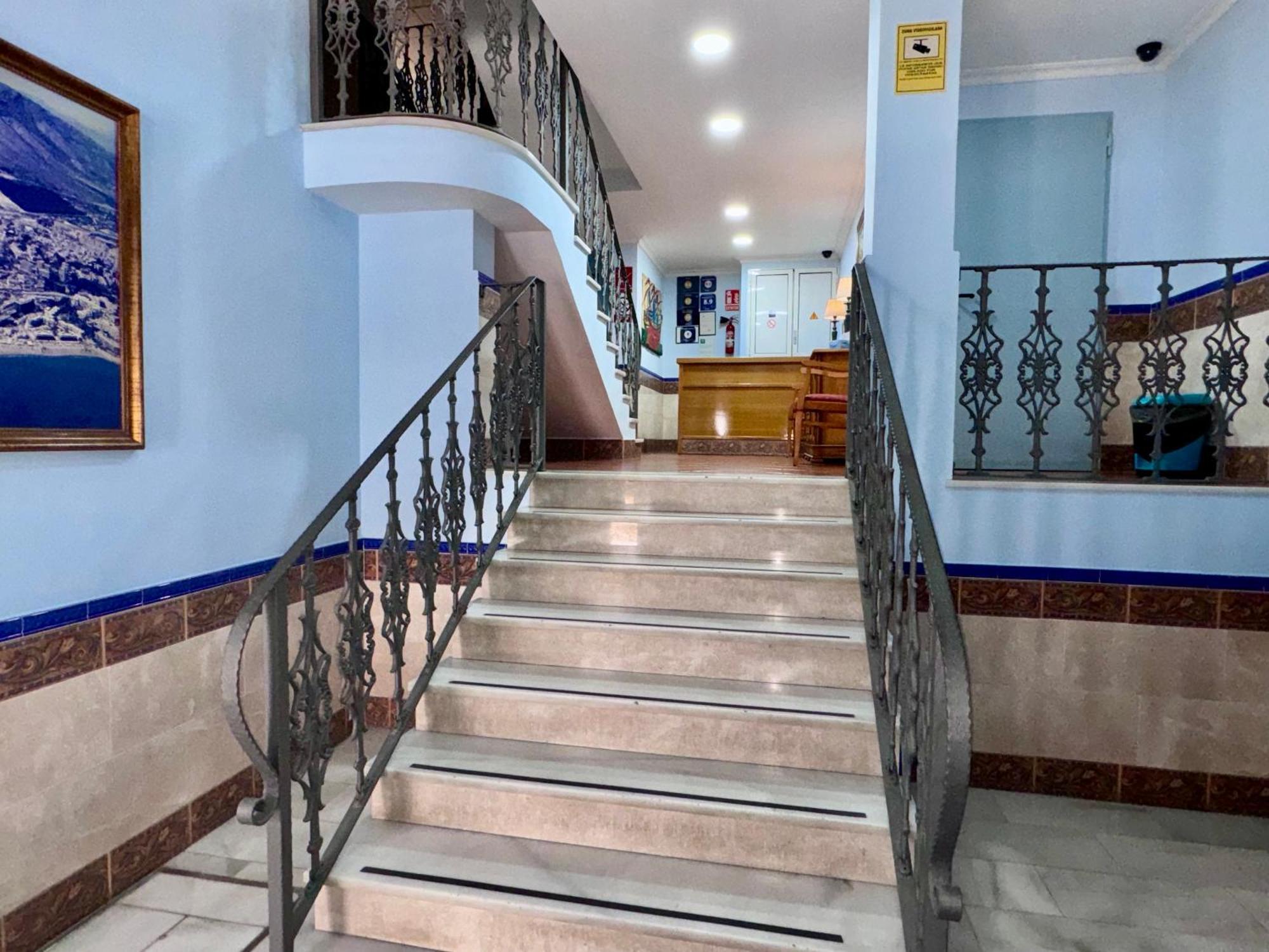 Apartamentos Nina De Oro Torremolinos Eksteriør billede