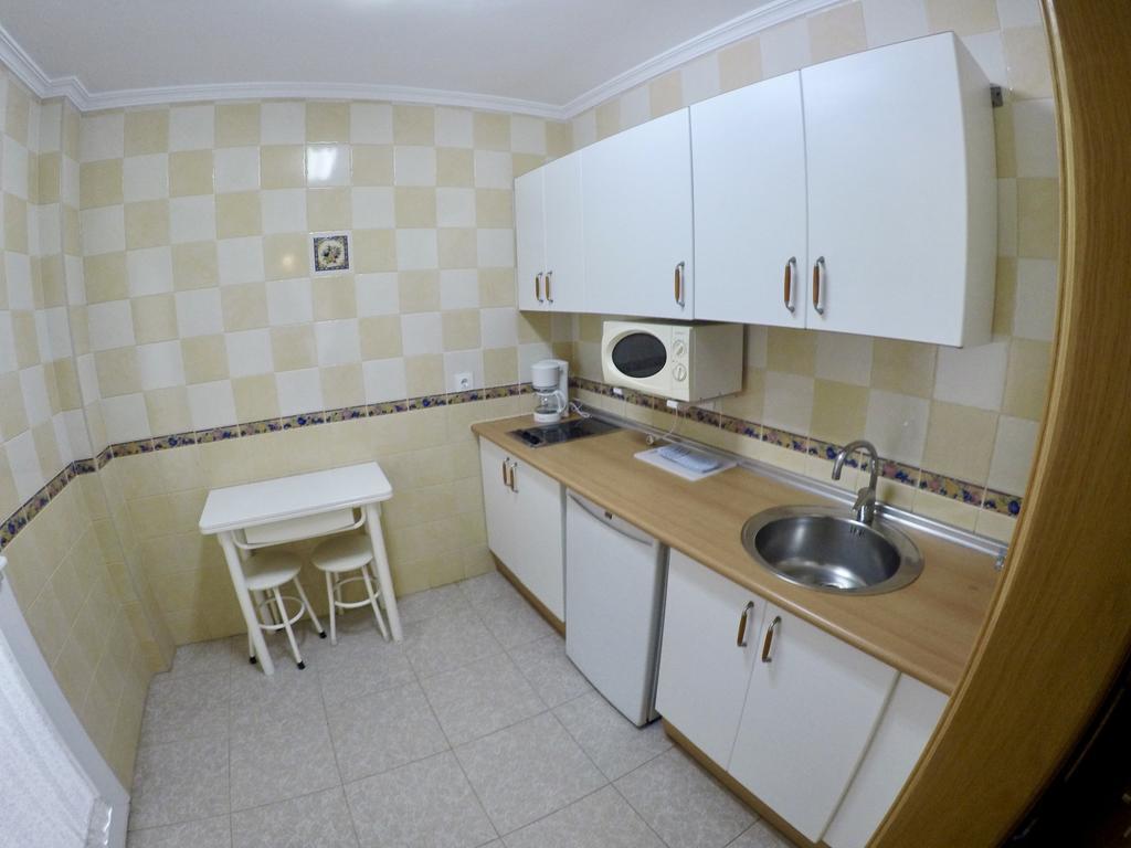 Apartamentos Nina De Oro Torremolinos Eksteriør billede