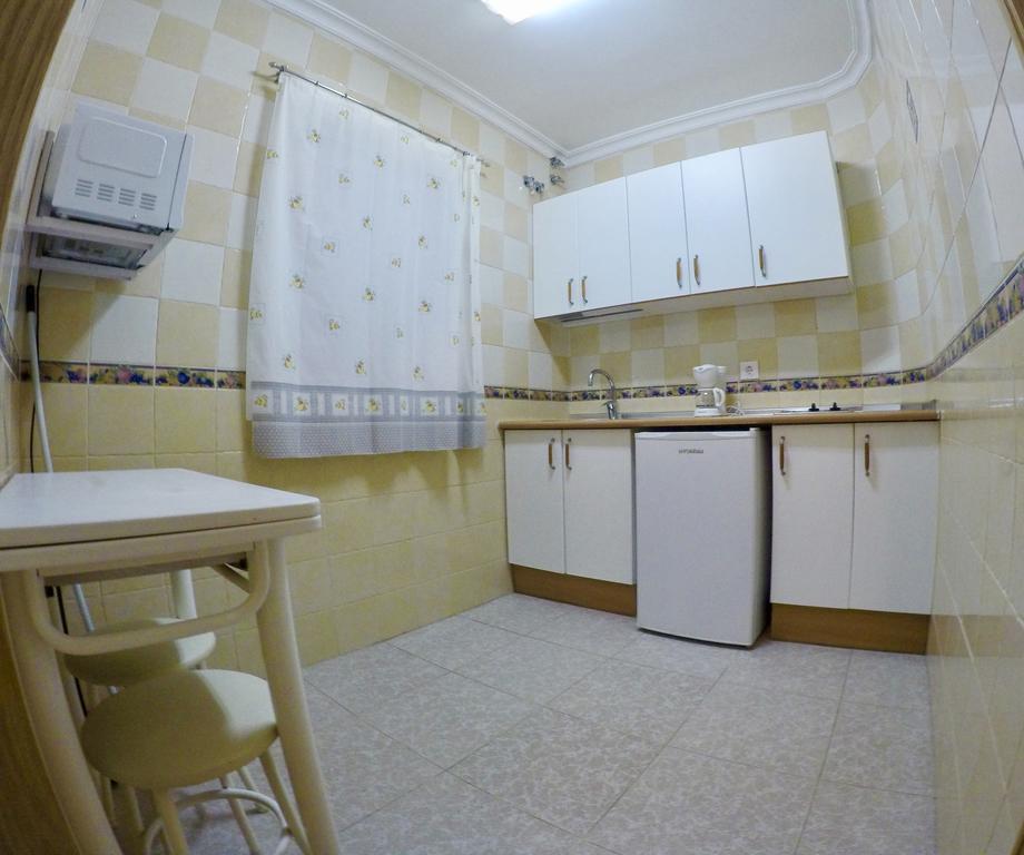 Apartamentos Nina De Oro Torremolinos Eksteriør billede
