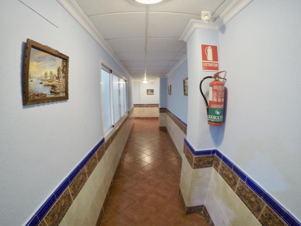 Apartamentos Nina De Oro Torremolinos Eksteriør billede